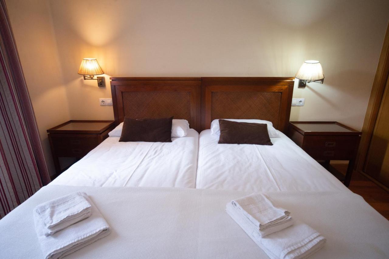 Cabalo Furado Tui Hotel ภายนอก รูปภาพ