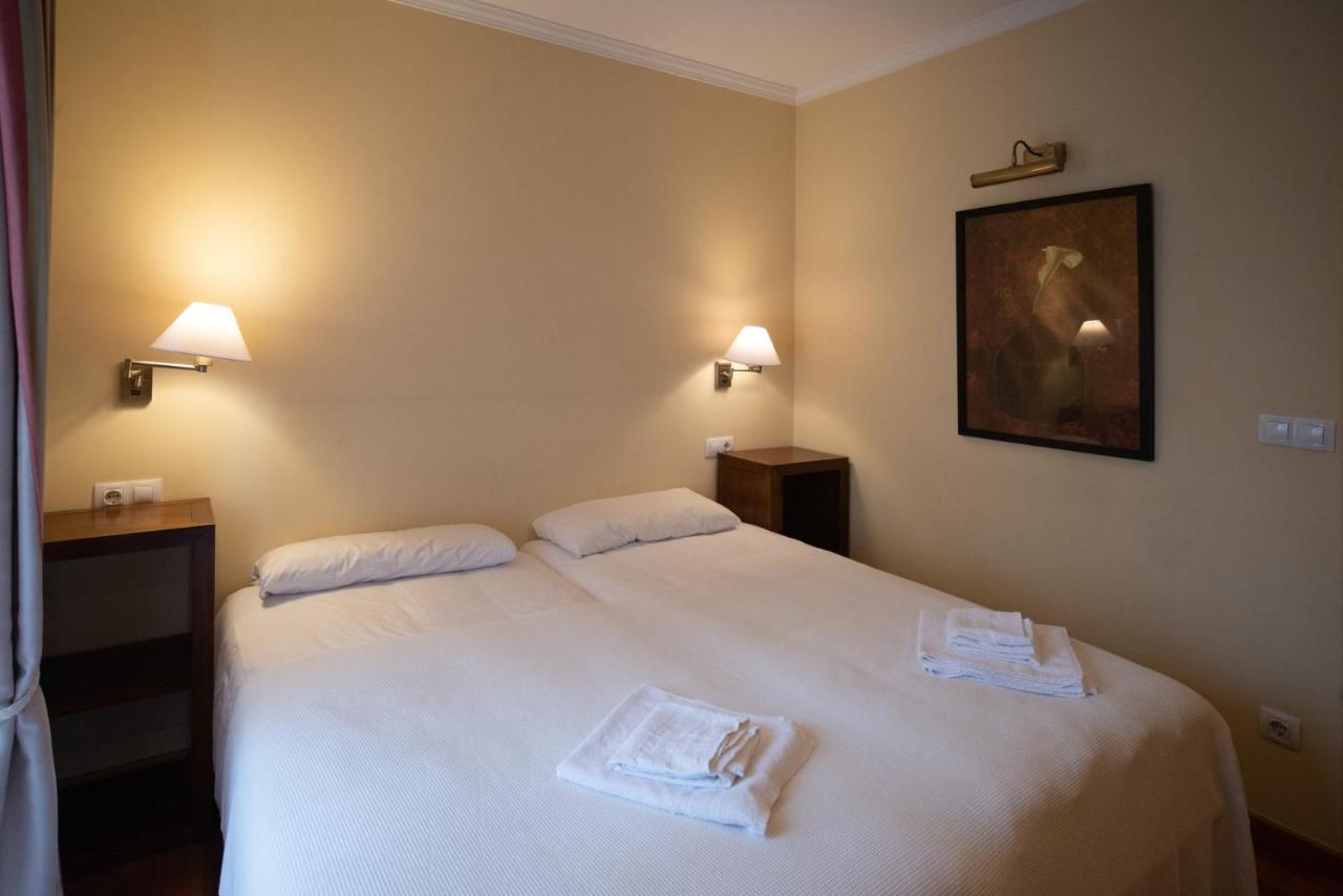 Cabalo Furado Tui Hotel ภายนอก รูปภาพ