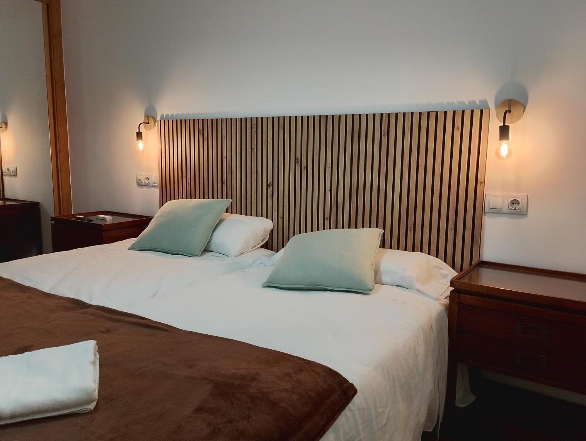 Cabalo Furado Tui Hotel ภายนอก รูปภาพ